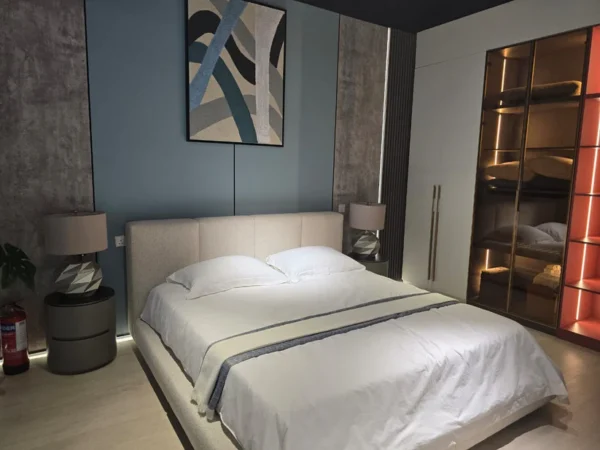 Deluxe Upholstered Fabric Bed