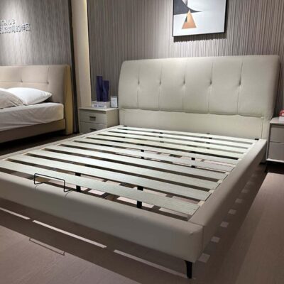 Modern Style Bed With Leather And Wood