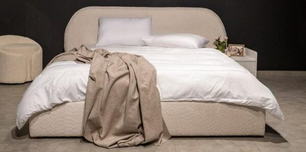 Ezra Elegant Bed