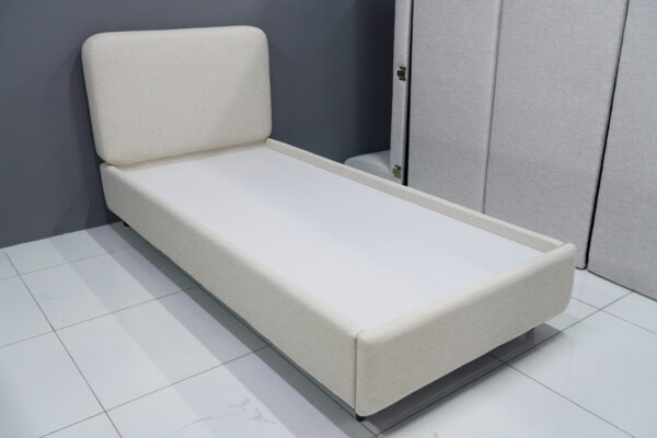 Amantha Luxe Bed - Image 2