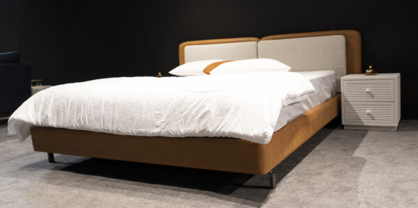 Nicholas Grand Bed - Image 7